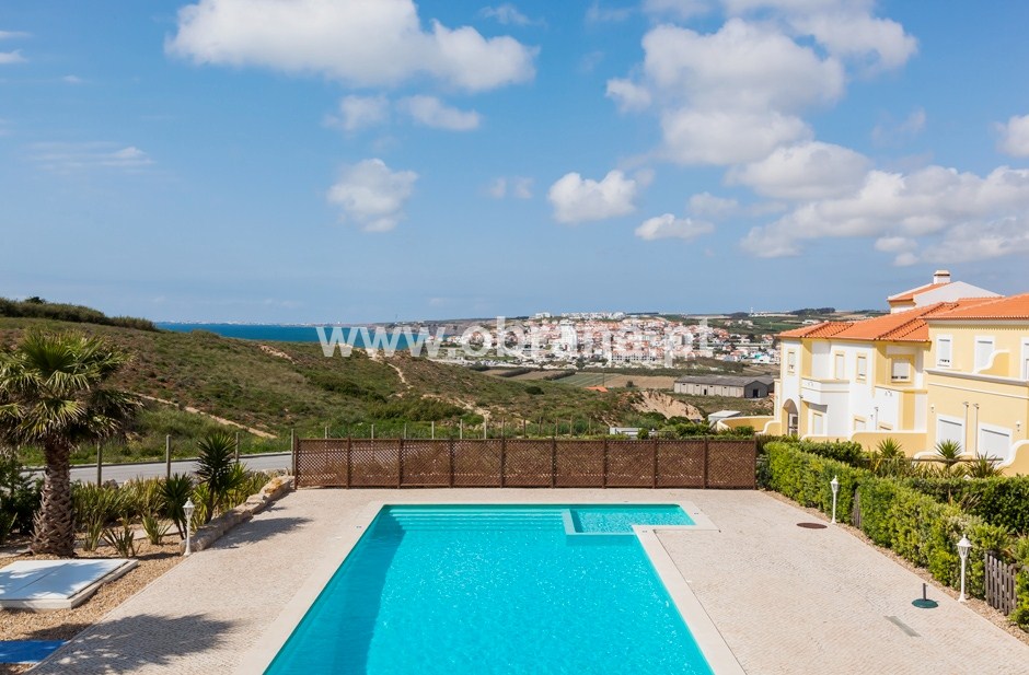 Residence -Villa A : Qualifies for Portugal Golden Visa